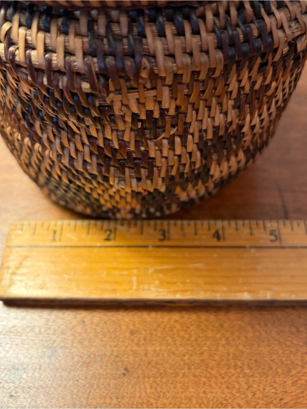 N/A vintage geometric